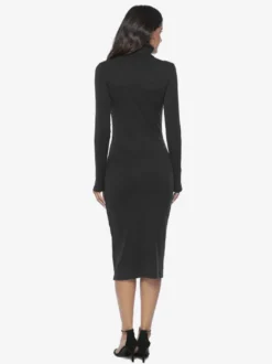Robe tricotée pour femme en polyester confortable à manches longues et col haut