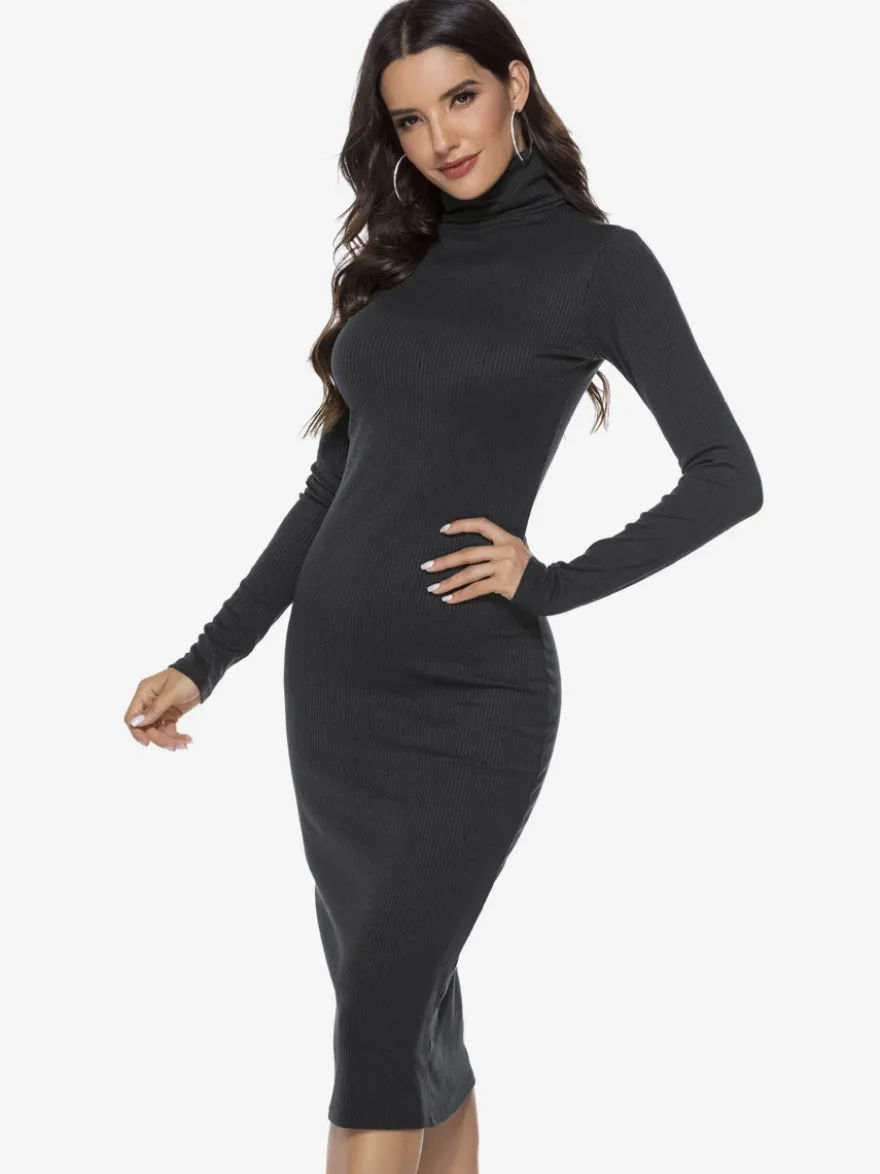 Robe tricotée pour femme en polyester confortable à manches longues et col haut