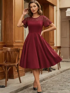 Robe vintage style années 50 col rond en dentelle manches courtes taille M bordeaux coupe trapèze