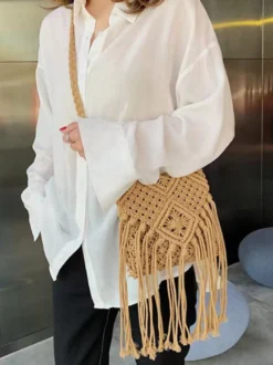 Sac bandoulière bohème à pompons en macramé mini sac à main en corde de coton tissée à la main sac de plage