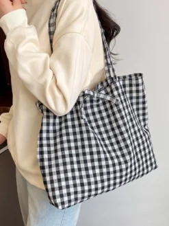 Sac à bandoulière léger à carreaux pour les vacances d'été idéal pour le shopping au quotidien.