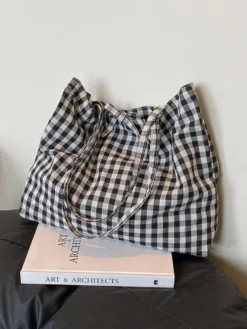 Sac à bandoulière léger à carreaux pour les vacances d'été idéal pour le shopping au quotidien.