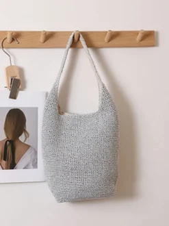 Sac bandoulière seau tricoté à paillettes fermeture magnétique style hobo tissé ajouré idéal pour les vacances d'été à la plage