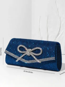 Sac à main à bandoulière en tissu plissé amovible avec chaîne idéal pour les fêtes et les occasions spéciales.