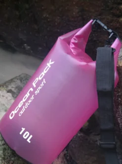 Sac étanche 10L semi-transparent en PVC à fermeture enroulable format océan