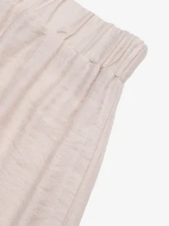 Short beige à taille élastique pour femme avec bordure ondulée noire style décontracté taille haute coupe ample idéal pour l'été.