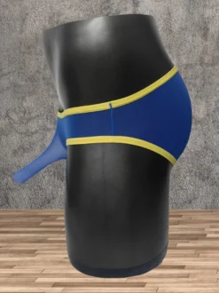 Slip transparent en maille fine pour homme taille basse avec poche éléphant respirant et sexy.