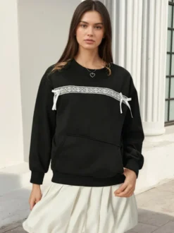 Sweat-shirt oversize à col rond et nœud en dentelle poche kangourou manches longues