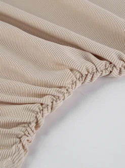 Top beige côtelé à manches longues pour femme - Coupe ajustée manches évasées et froncées sur le devant - Style streetwear minimaliste et basique pour le printemps 2026