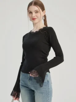T-shirt basique noir avec décoration en dentelle col ras du cou haut de printemps pour femme 2026