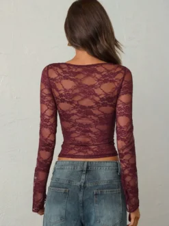 T-shirt à manches longues bordeaux à imprimé floral col rond en dentelle et lycra spandex pour femme