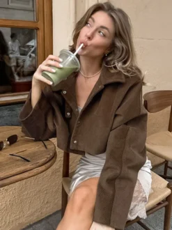 Veste courte en velours côtelé marron pour femme - Haut utilitaire oversize - Style streetwear Maillard tenues décontractées du quotidien 2026