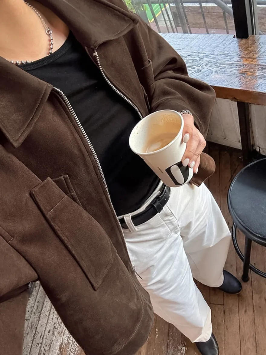 Veste courte oversize en faux daim à revers zippé et poches plaquées pour femme