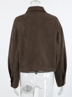 Veste courte zippée en daim marron avec poches pour femme (2026)