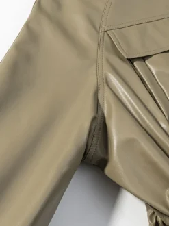 Veste safari en similicuir pour femme - Manteau mi-long à taille élastiquée col montant et poches cargo - Style streetwear chic printemps 2026