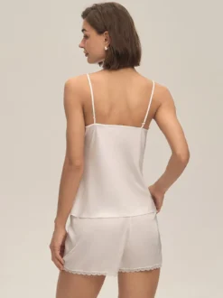 Vêtements d'intérieur à bretelles col sans manches tenue en mousseline