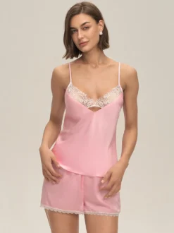 Vêtements d'intérieur à bretelles col sans manches tenue en mousseline